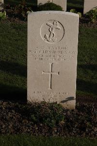 Coxyde Military Cemetery - Taylor, George Sidney