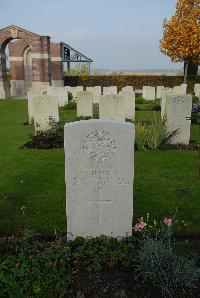 Kemmel Chateau Military Cemetery - McGillin, W