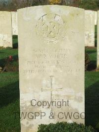 St. Desir War Cemetery - White, William Burnfield
