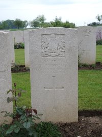 Peronne Road Cemetery Maricourt - Anderson, P