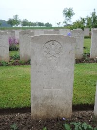 Peronne Road Cemetery Maricourt - Ball, J