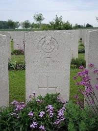 Peronne Road Cemetery Maricourt - Briggs, Egbert