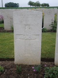 Peronne Road Cemetery Maricourt - Cocks, P H
