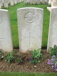 Peronne Road Cemetery Maricourt - Cox, Walter