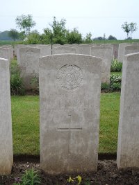 Peronne Road Cemetery Maricourt - Craig, J