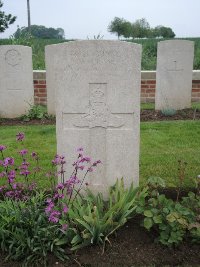 Peronne Road Cemetery Maricourt - Crane, W