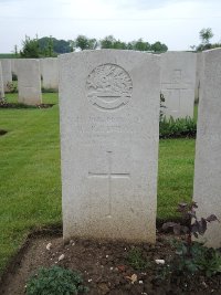 Peronne Road Cemetery Maricourt - Denbow, H K