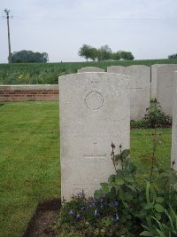 Peronne Road Cemetery Maricourt - Dix, George Frederick