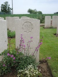 Peronne Road Cemetery Maricourt - Drew, S H