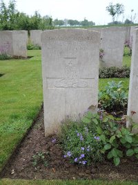 Peronne Road Cemetery Maricourt - Eather, C