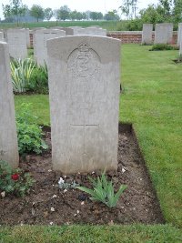 Peronne Road Cemetery Maricourt - Frizell, J