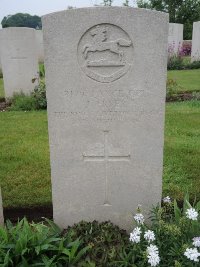 Peronne Road Cemetery Maricourt - Fryer, J