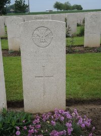 Peronne Road Cemetery Maricourt - Gannaway, R