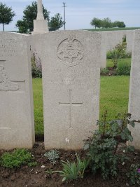 Peronne Road Cemetery Maricourt - Gibson, G