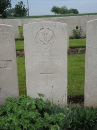 Peronne Road Cemetery Maricourt - Gilroy, Alfred