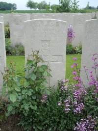 Peronne Road Cemetery Maricourt - Glover, Harold Frederick