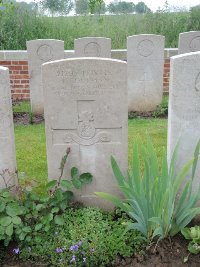 Peronne Road Cemetery Maricourt - Goodman, J