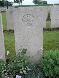 Peronne Road Cemetery Maricourt - Hall, E