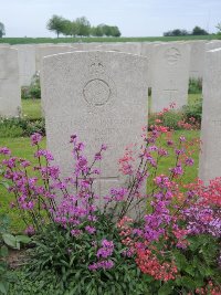 Peronne Road Cemetery Maricourt - Halpin, E