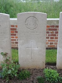Peronne Road Cemetery Maricourt - Haynes, H