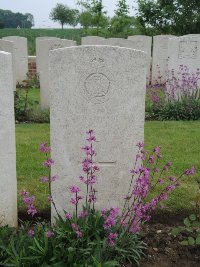 Peronne Road Cemetery Maricourt - Hill, A