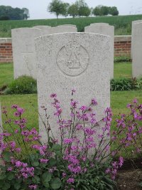 Peronne Road Cemetery Maricourt - Holohan, W