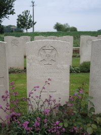 Peronne Road Cemetery Maricourt - Hopewell, Ernest Arthur