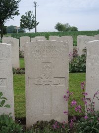Peronne Road Cemetery Maricourt - Hudson, H