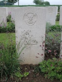 Peronne Road Cemetery Maricourt - Iles, J