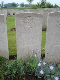 Peronne Road Cemetery Maricourt - Jackson, L A