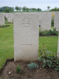 Peronne Road Cemetery Maricourt - Johnston, H