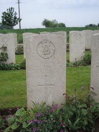 Peronne Road Cemetery Maricourt - Kemp, A