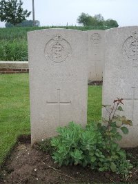 Peronne Road Cemetery Maricourt - Larner, Wilfred Sidney