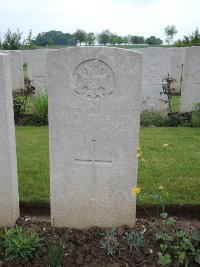 Peronne Road Cemetery Maricourt - Lavender, H R