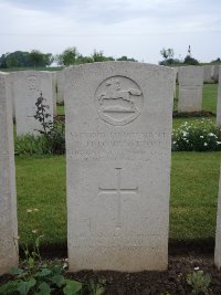 Peronne Road Cemetery Maricourt - Longbottom, Donald Haigh