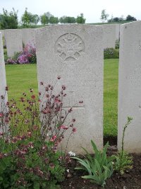 Peronne Road Cemetery Maricourt - Lowe, A