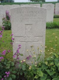 Peronne Road Cemetery Maricourt - Matkin, Alfred