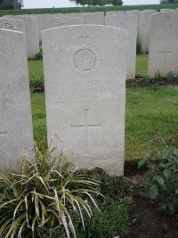 Peronne Road Cemetery Maricourt - McDowall, James