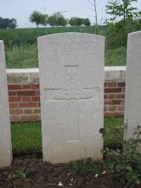 Peronne Road Cemetery Maricourt - Moore, William Henry