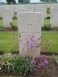 Peronne Road Cemetery Maricourt - Overton, W