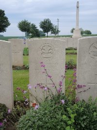 Peronne Road Cemetery Maricourt - Parr, G