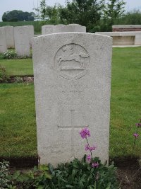 Peronne Road Cemetery Maricourt - Pile, R