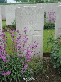 Peronne Road Cemetery Maricourt - Redfearn, F A