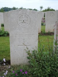 Peronne Road Cemetery Maricourt - Scales, Thomas Edwin
