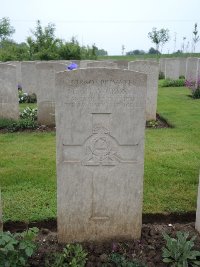 Peronne Road Cemetery Maricourt - Shawcross, Edward