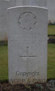 Peronne Road Cemetery Maricourt - Simpson, T