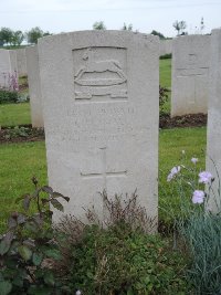 Peronne Road Cemetery Maricourt - Small, C H