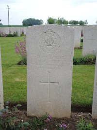 Peronne Road Cemetery Maricourt - Smith, W G