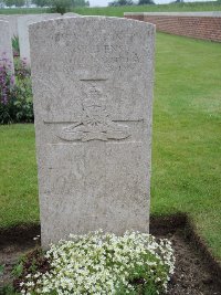 Peronne Road Cemetery Maricourt - Stevens, C