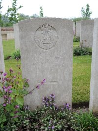 Peronne Road Cemetery Maricourt - Talbott, C R